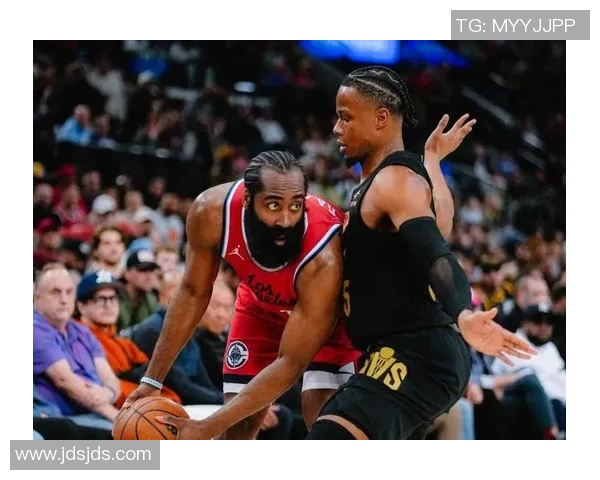 骑士队主场告负,士气低迷:是逆境中的考验,还是转机的开始?